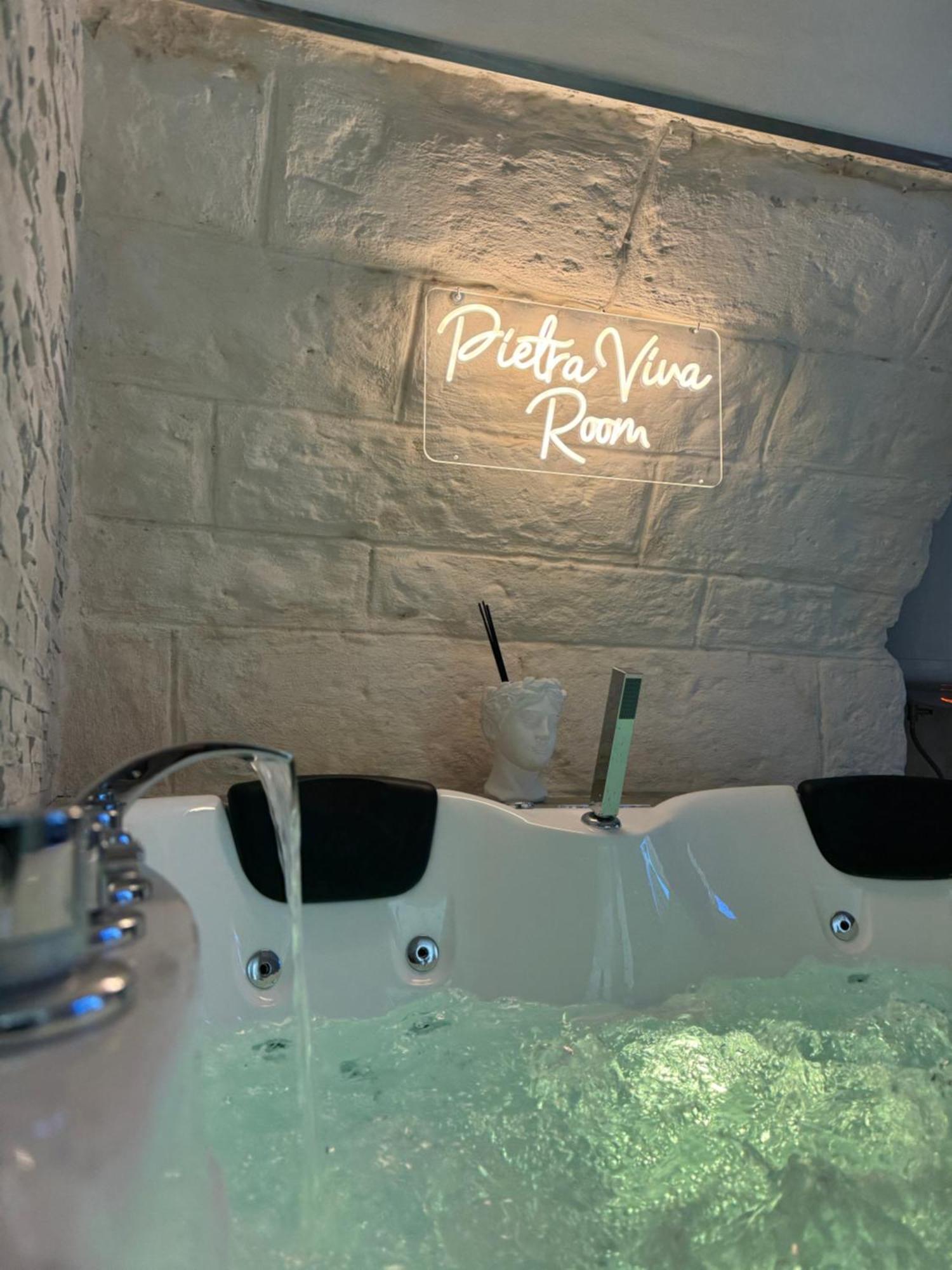 Pietra Viva Room Bari Exteriör bild